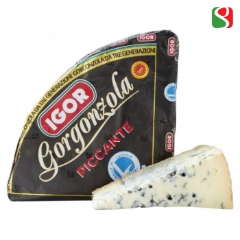 1852-1852_6569a40f8fe980.21224125_gorgonzola-dop-piccante-1.8_large.jpeg