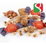 AMARETTI covered of grounded "Gianduja" hazelnuts and Milk chocolate , 900 g